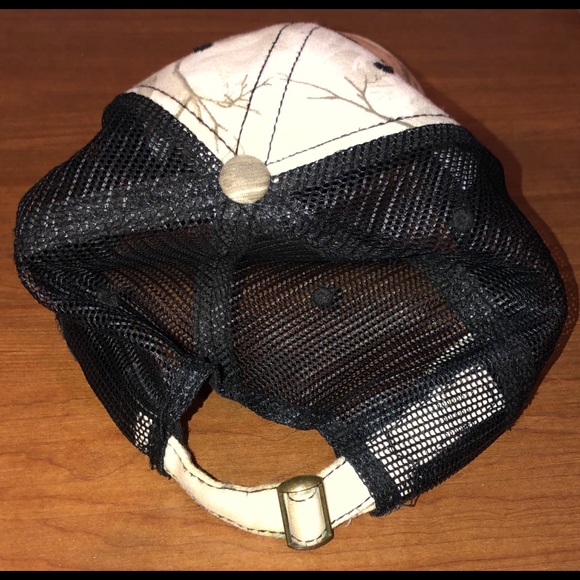 🎃4/20🎃Bass-pro cap - Picture 3 of 4